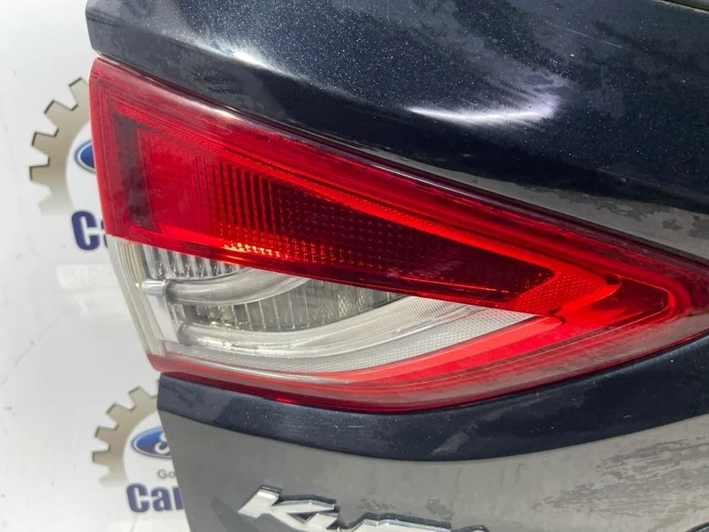 Фонарь задний внутренний левый Ford Kuga 2 (12-16)