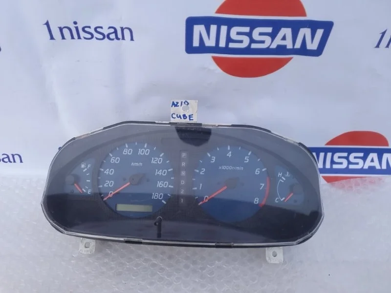 Панель приборов Nissan Cube 1998-2002 248142U500 AZ-10 CGA3DE, передний