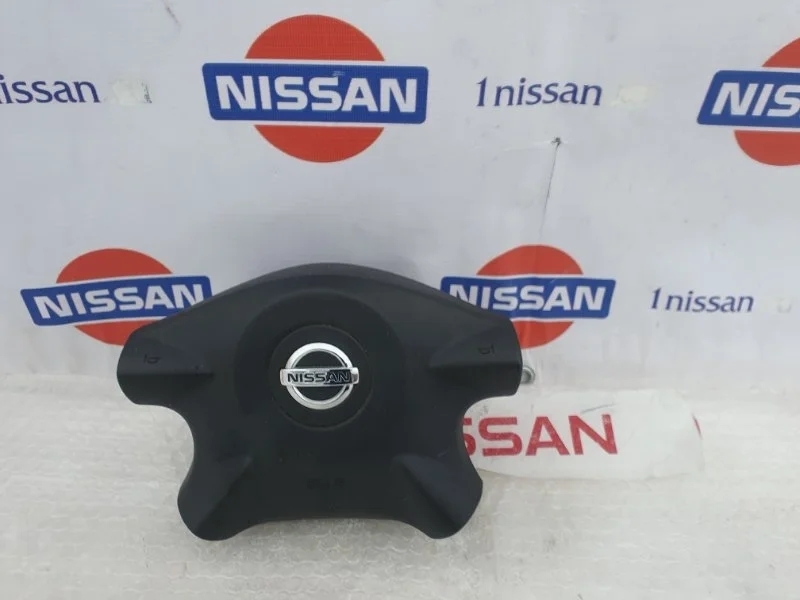 Подушка безопасности в руль Nissan Almera 2000-2006 98510AV600 N16 QG 15, передняя левая