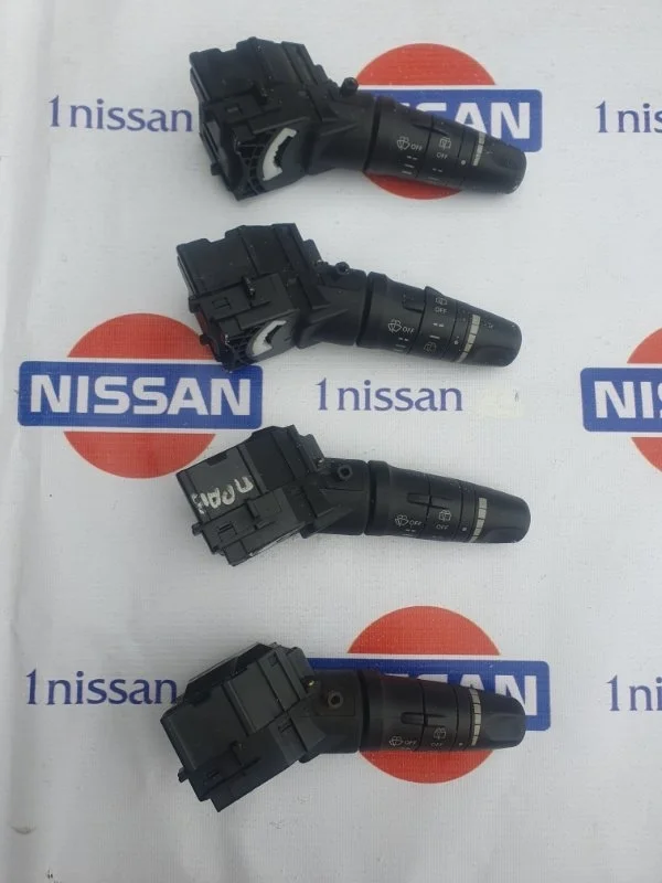 Подрулевой переключатель дворников Nissan X Trail 2002-2007 252608H905 Т30 QR25, передний правый