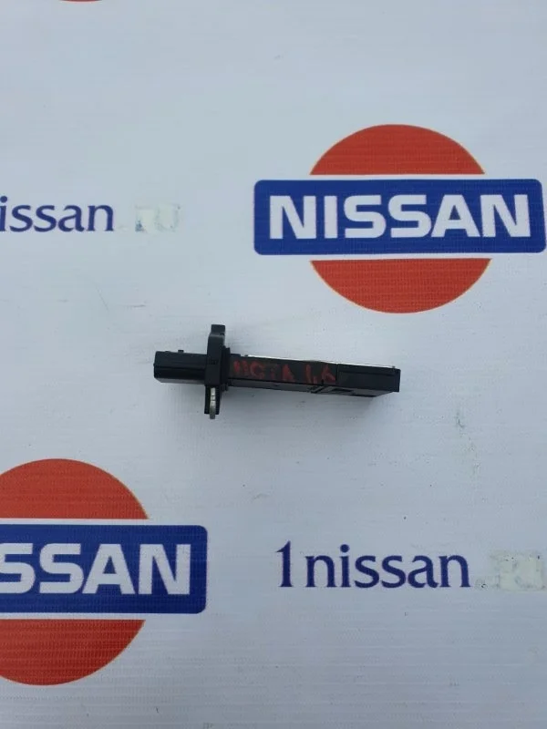 Датчик расхода воздуха Nissan Note 2006-2013 226807S000 E11 HR16, передний