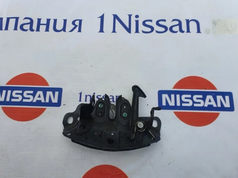 Замок капота Nissan Teana 2008-2010 65601JN20A J32 VQ25DE, передний