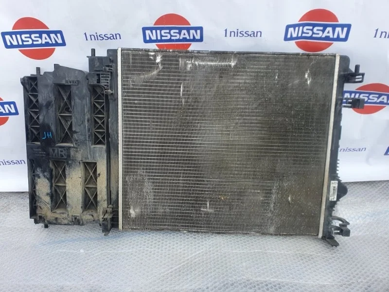Радиатор охлаждения двигателя Nissan Qashqai 01/2015 -2019 21410BM90A J11 MR20DD, передний