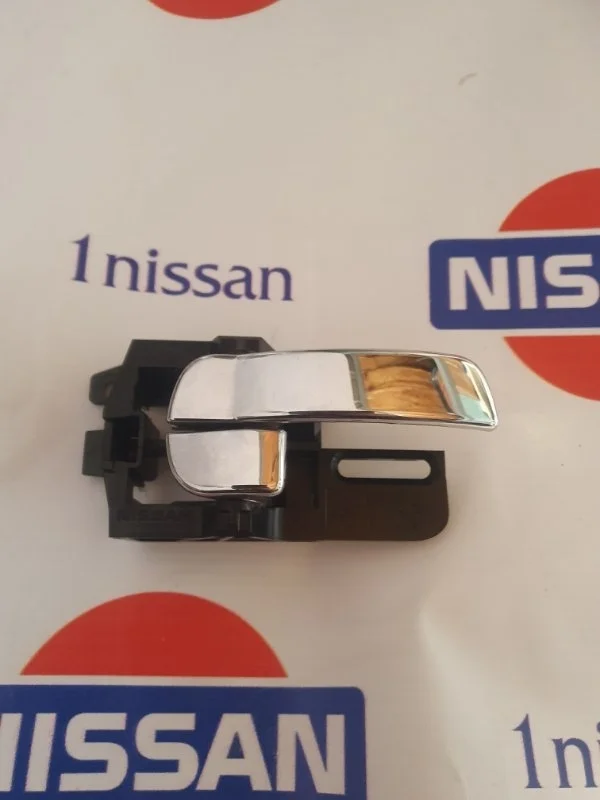 Ручка двери внутренняя Nissan Qashqai 2006-2013 80670JD000 J10 MR20, передняя правая