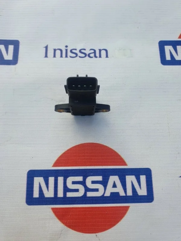 Датчик ускорения Nissan X Trail 2002-2007 479308H300 Т30 QR20, передний