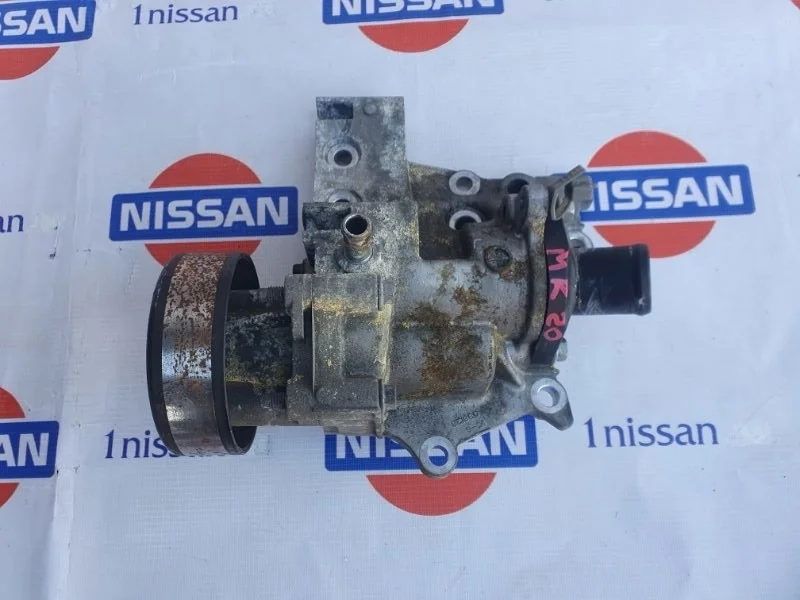 Помпа Nissan X Trail 2007-2014 B1010EN20B T31 MR20, передняя