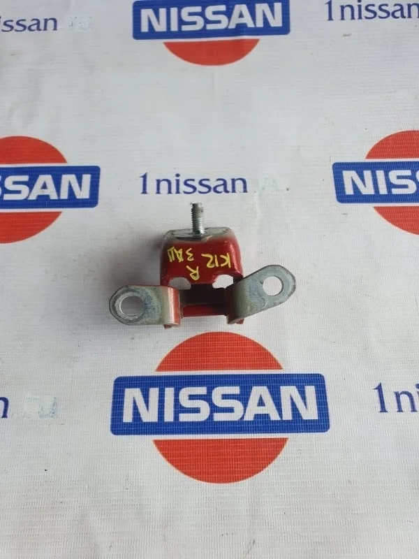 Петля двери Nissan Micra 2002-2010 824002F030 K12 CR12- CR14, задняя правая