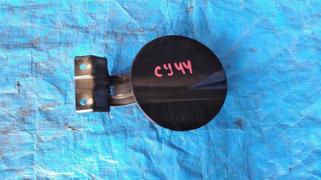 Б.у. лючок бензобака MITSUBISHI LANCER CY4A MITSUBISHI LANCER CY4A