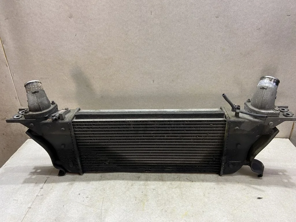 Интеркулер Nissan Pathfinder R51 V9X 3.0