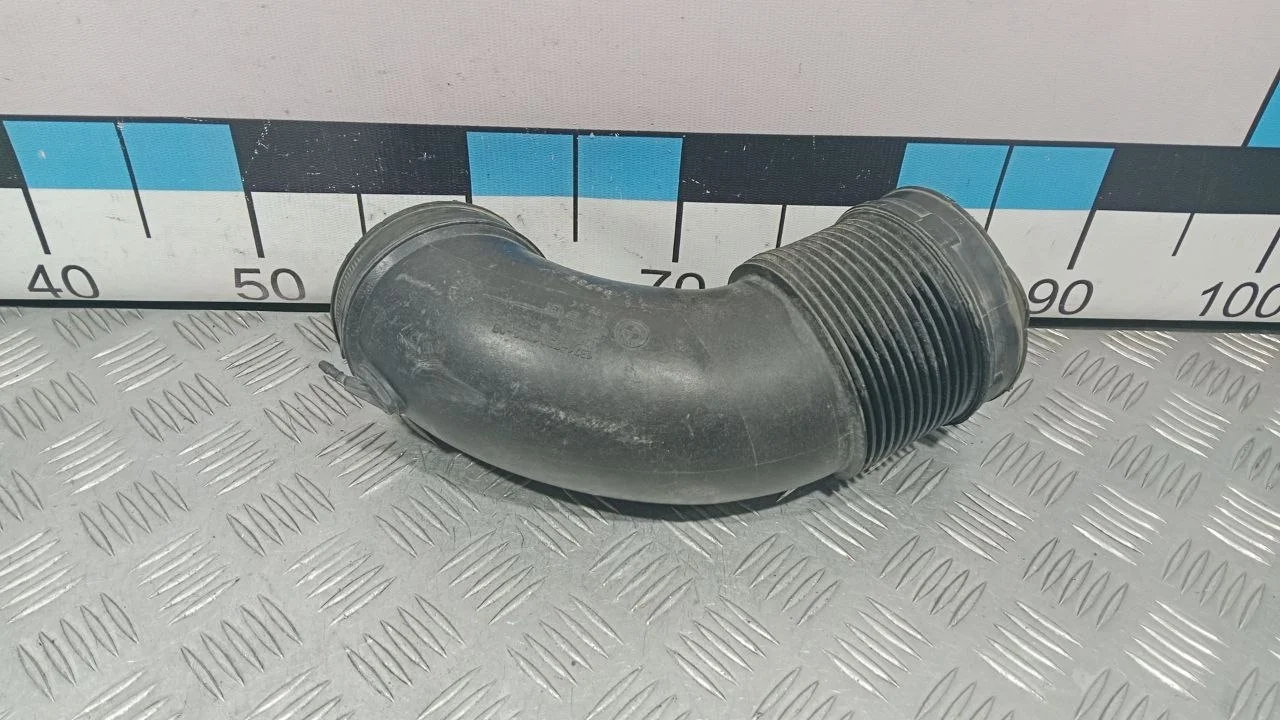 [Б/У] Воздушный патрубок к дроселю E65/E66 [Код: 00387100 ]