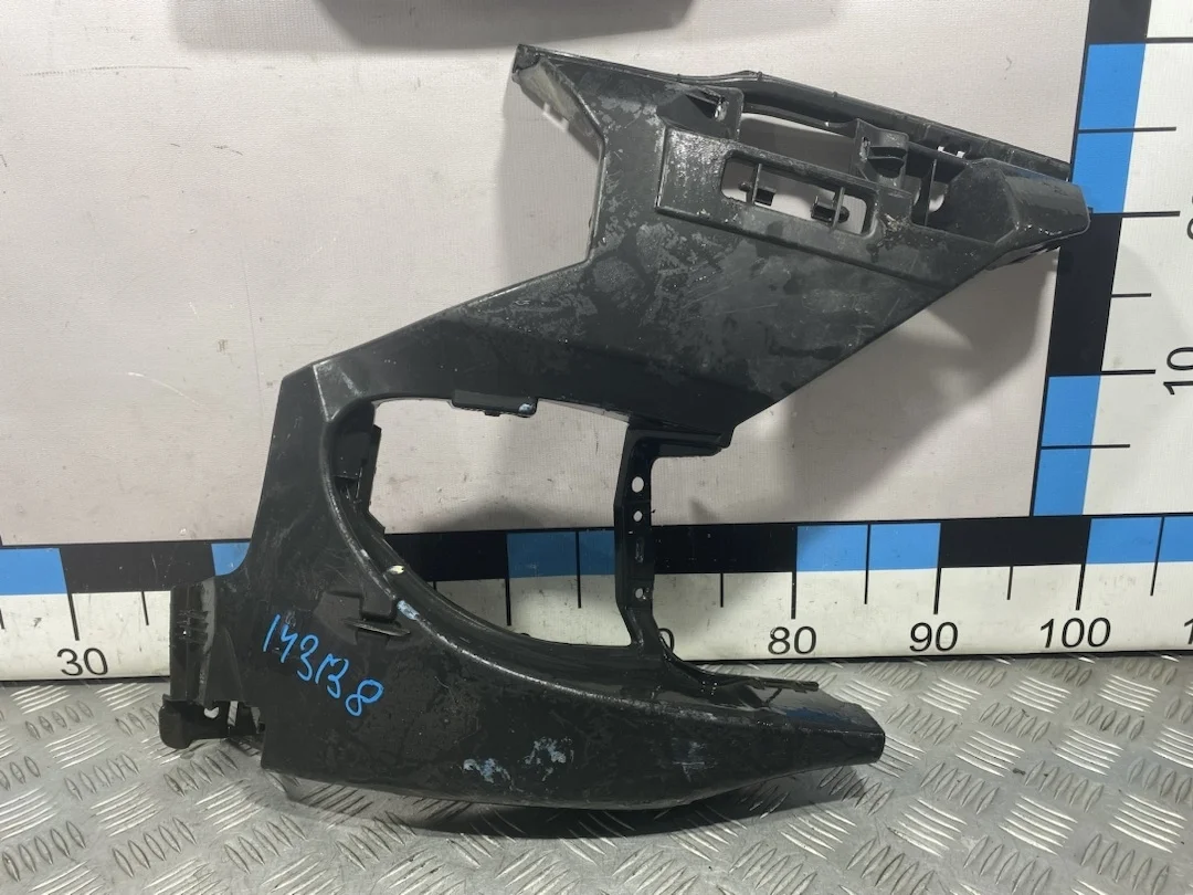 [Б/У] Кронштейн переднего бампера BMW F10 11 - правый [Код: 00333512 ]
