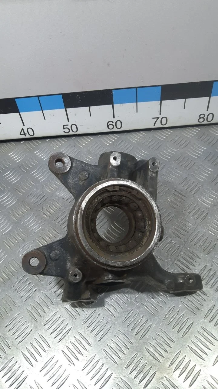 [Б/У] Кулак поворотный BMW E83 [Код: 00373967 ]