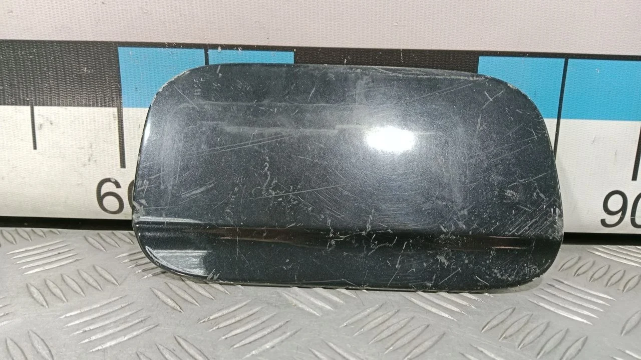 [Б/У] Лючок бензобака BMW E65/E66 [Код: 00386803 ]