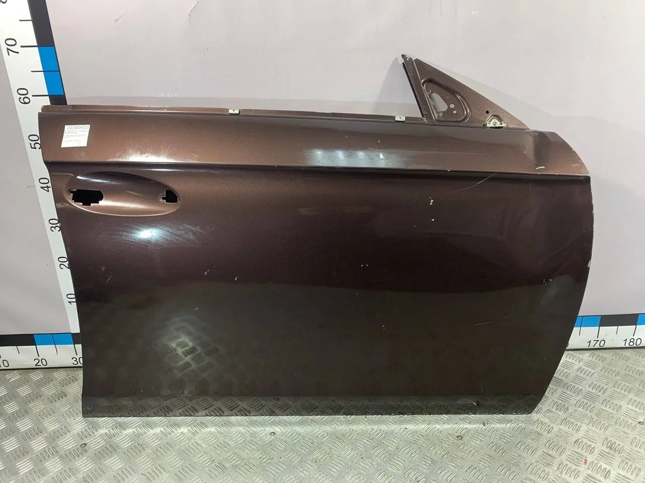 [Б/У] Дверь передняя правая MB W219 CLS 2004 - вмятина около крыла [Незначительные дефекты] [Код: 00296042 ]