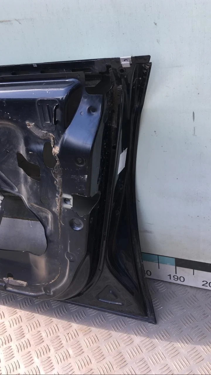 [Б/У] Дверь передняя правая MB W219 CLS 2004 [Код: 00395049 ]