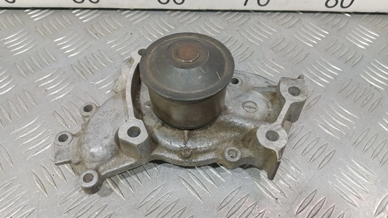 [Б/У] Насос водяной Toyota [Код: 00380504 ]