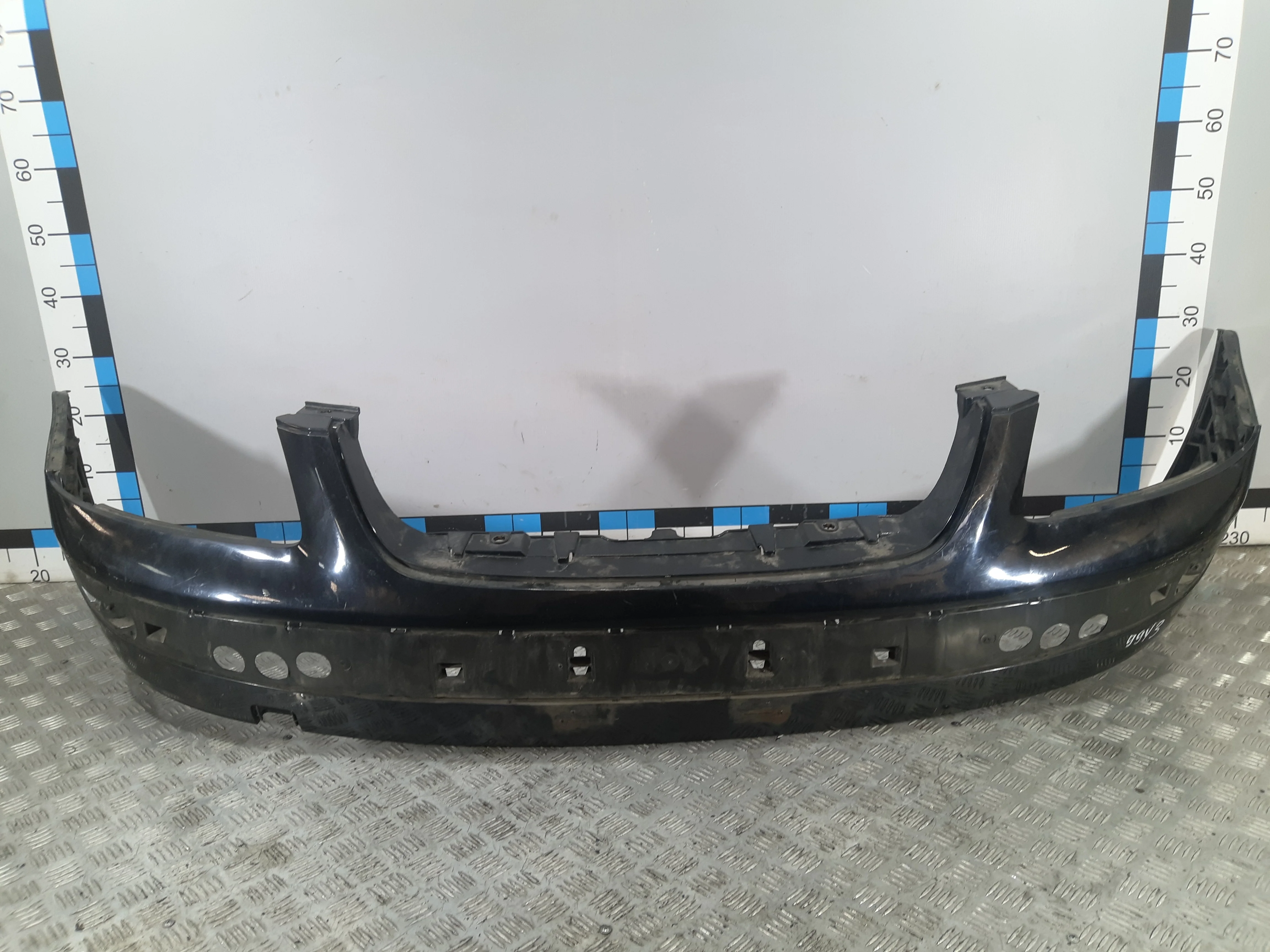 [Б/У] Бампер передний VW Touran 2003-2007 - до рест [Код: 00288054 ]