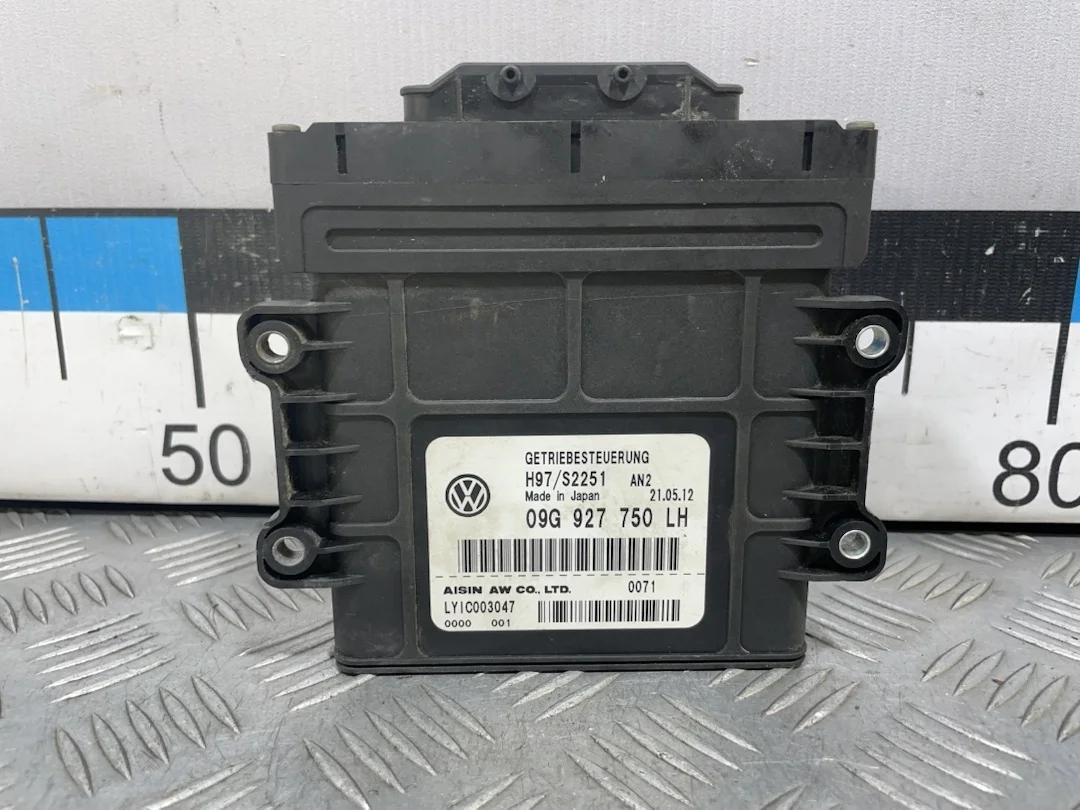 [Б/У] Блок управления АКПП (6-ти ступ) VW Passat [Код: 00338617 ]
