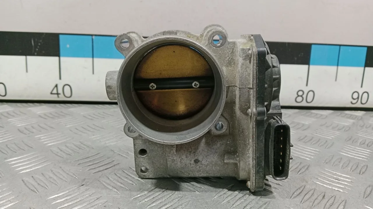 [Б/У] Заслонка дроссельная электрическая Volvo [Код: 00385387 ]