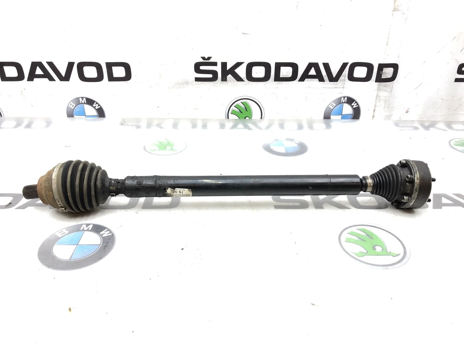 Привод МКПП Skoda Octavia 2015 1K0407272QN A7 (5E) 1.6 TDI CLH, передний правый