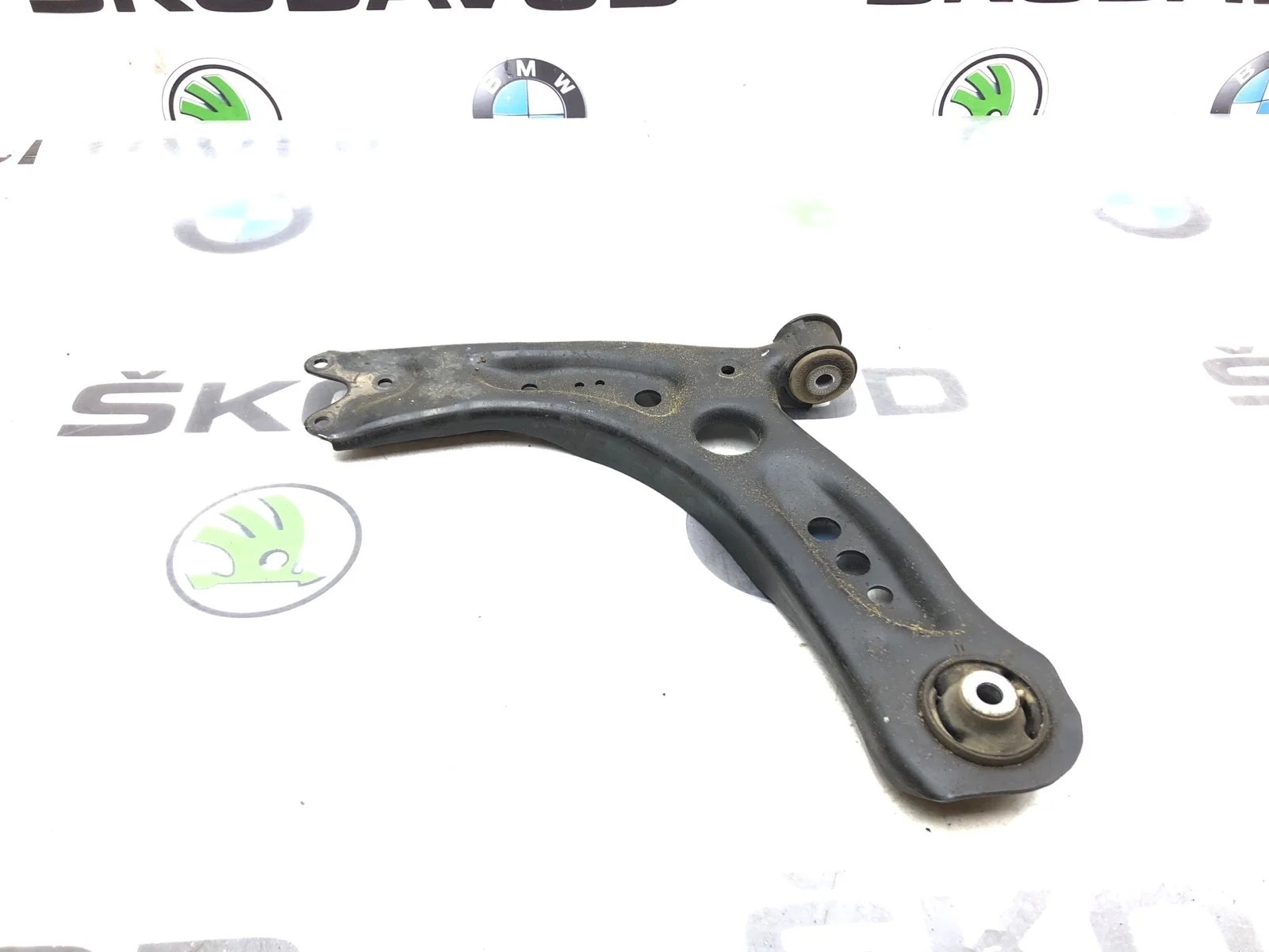 Рычаг подвески Skoda Octavia 2016 5Q0407151L A7 (5E) 1.6 CXXB, передний левый