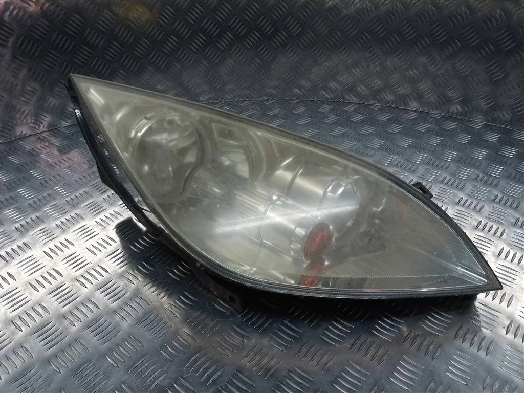Фара передняя правая MITSUBISHI Colt Z34 VI 2004-