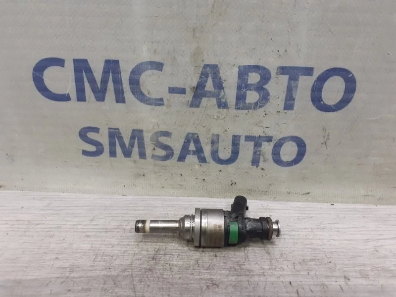 Форсунка топливная Mercedes-Benz E-Class A2710780823 C207