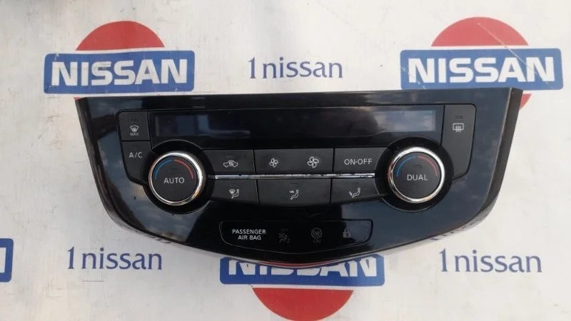 Блок управления климат-контролем Nissan Qashqai 2015 275004BB3B J11 R9M, передний