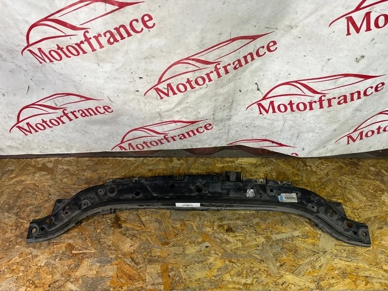 Панель передняя Renault Megane 2002-2009 8200137494