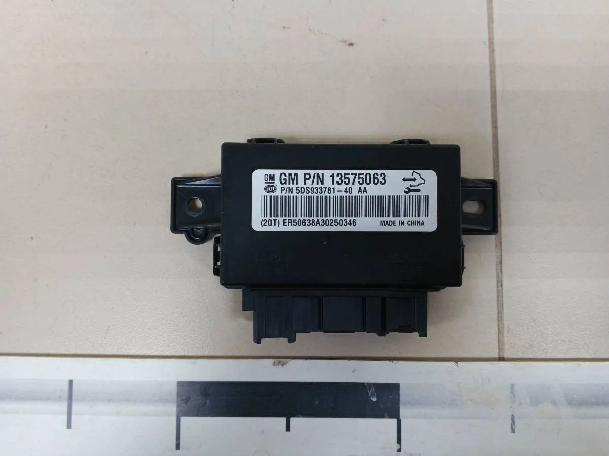 Блок электронный Chevrolet Cruze J300 2009-2016