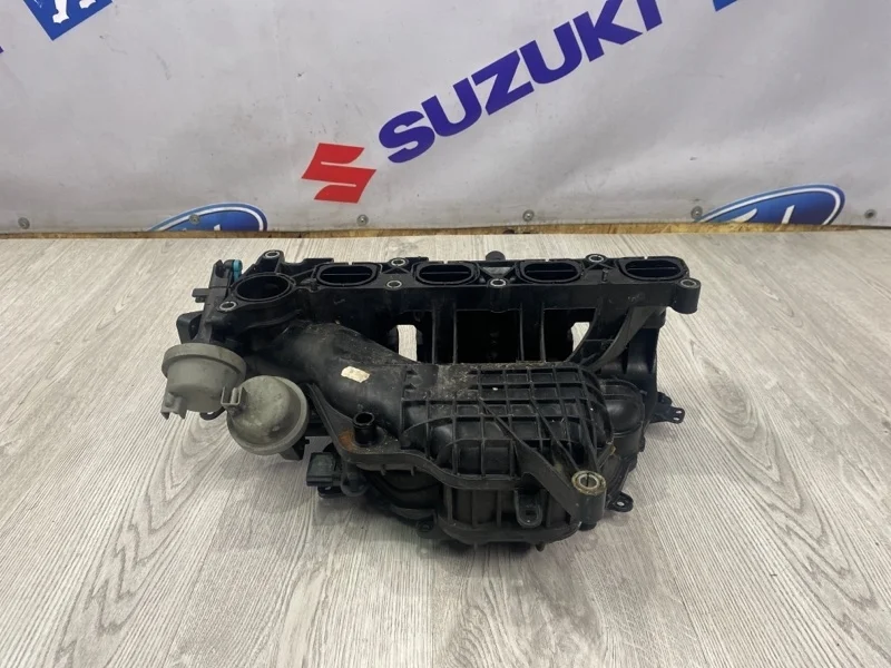 Коллектор впускной FORD FOCUS 2 2009