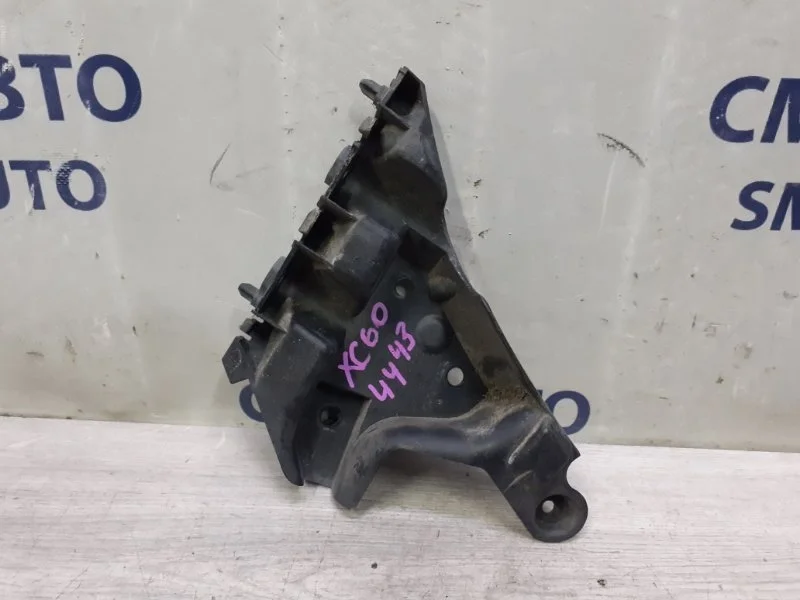 Кронштейн бампера Volvo Xc60 31323758 XC60 2.0 T14, передний левый