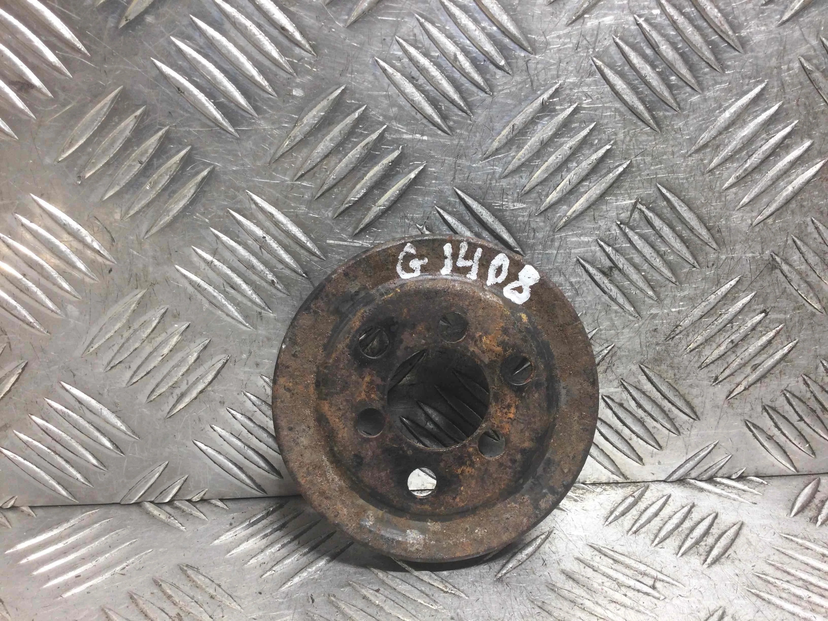 Шкив Audi A4 B5 (1994-1999) бензин 1.6 i Механика Седан