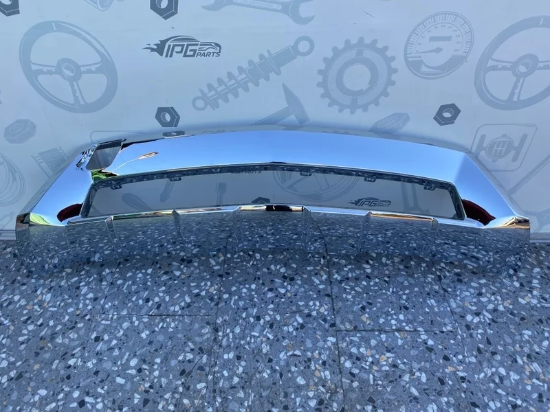 Накладка переднего бампера Mercedes ML W166