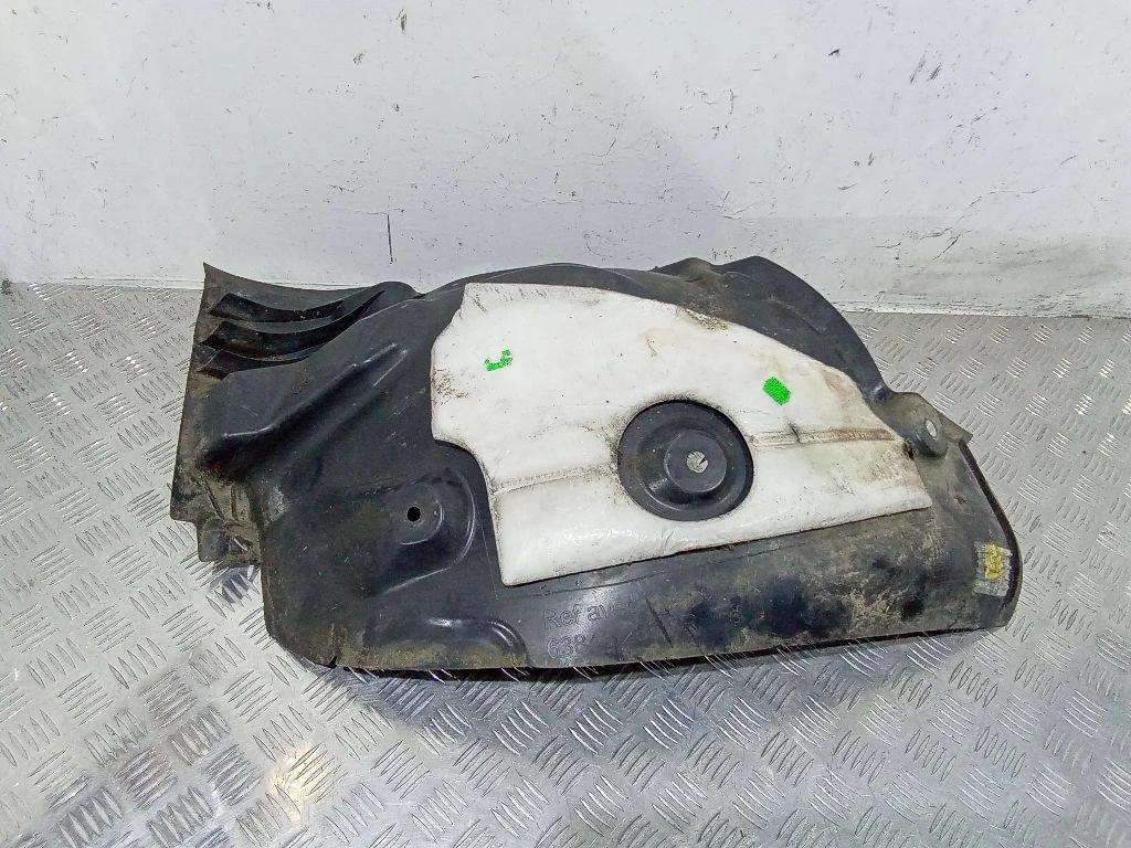 подкрылок передний правый Renault Megane 3 поколение