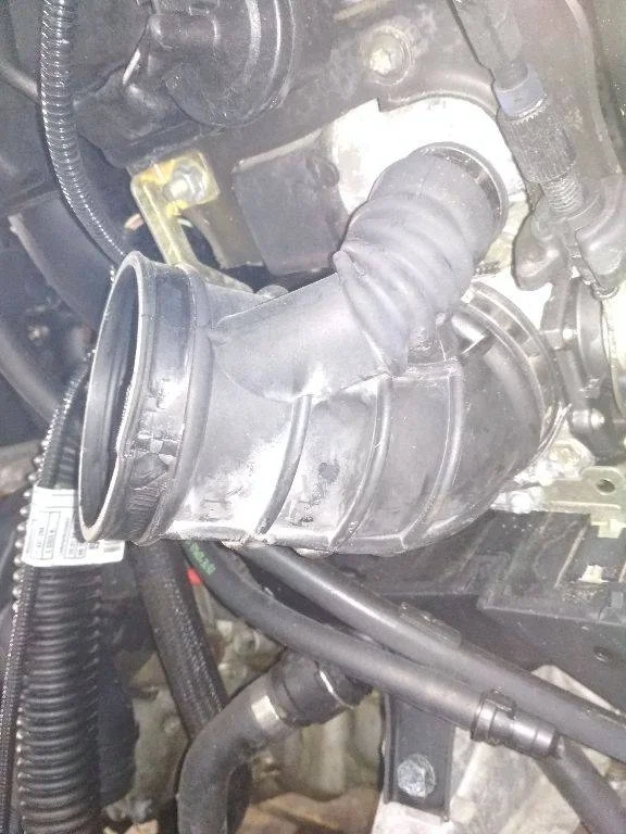 гофра инжектора BMW 3 E46