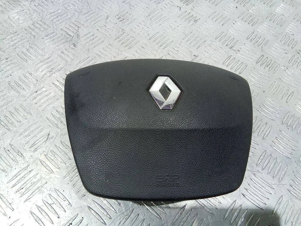подушка безопасности водителя Renault Megane 3 поколение