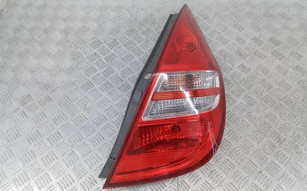 фонарь задний правый Hyundai i30 1 поколение