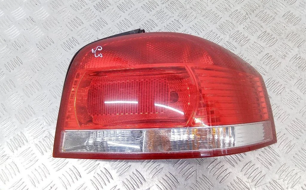 фонарь задний правый Audi S3 8P [рестайлинг]