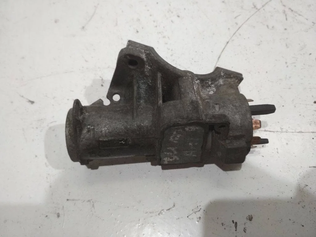 замок зажигания Volkswagen Passat B5
