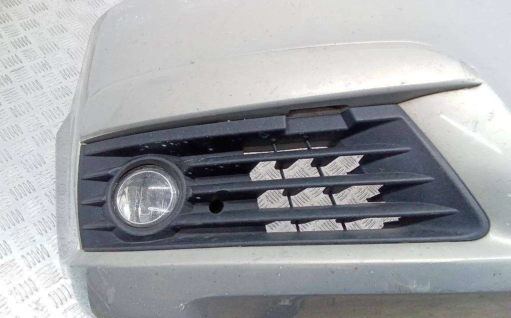 фара противотуманная правая Opel Zafira 2 поколение (B)