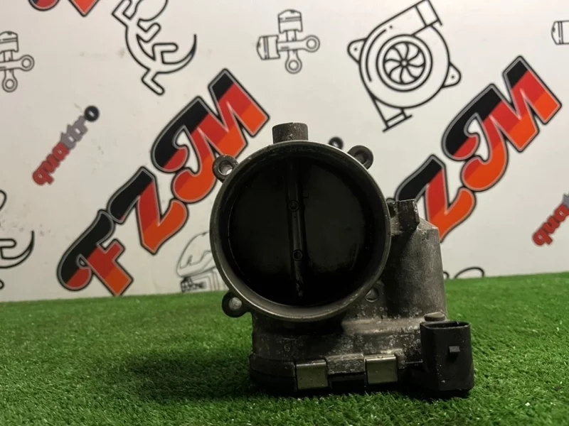 Дроссельная заслонка Audi S6 077133062A C6