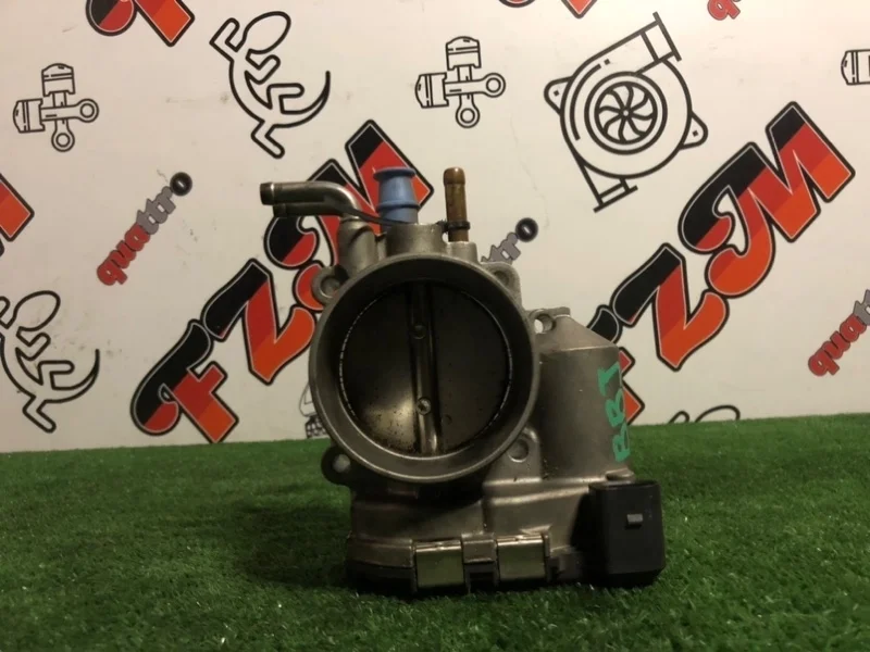 Дроссельная заслонка Audi A4 078133062B B5