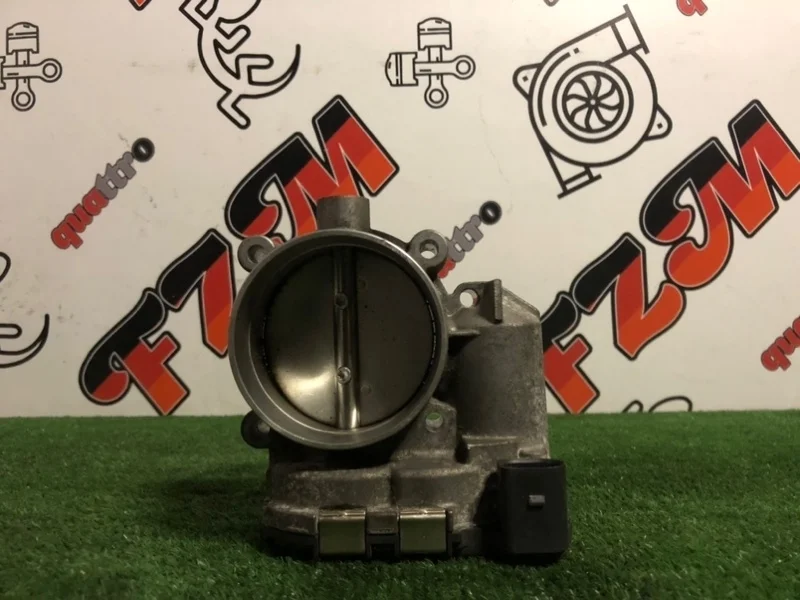 Дроссельная заслонка Audi S6 078133062C C6