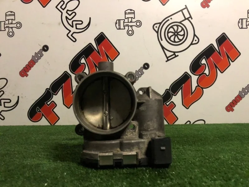 Дроссельная заслонка Audi A4 078133062C B6