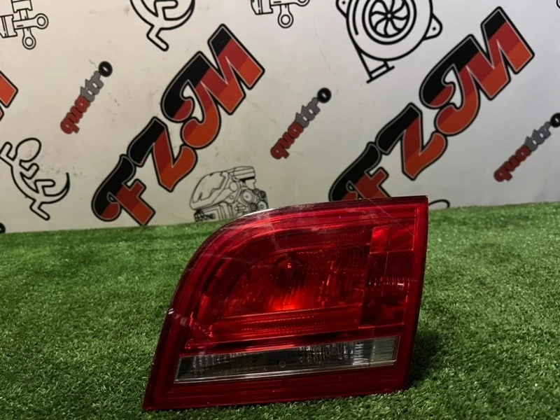 Фонарь Audi A3 8P4945094D 8P, задний правый