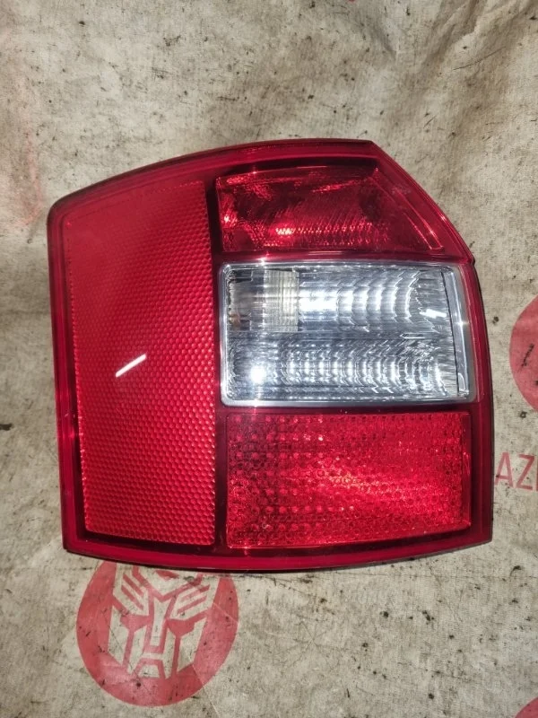 Фонарь Audi A4 2003 B6 Универсал