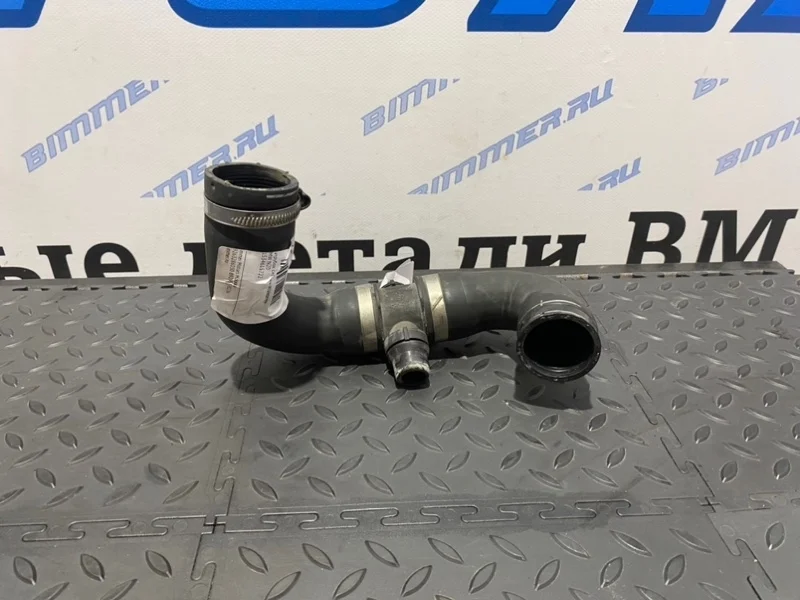 Патрубок системы охлаждения Bmw 11534615722 N20