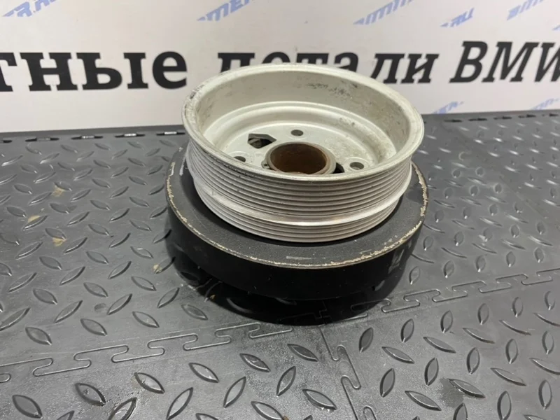 Шкив коленвала Bmw 11237572566 S63B44A