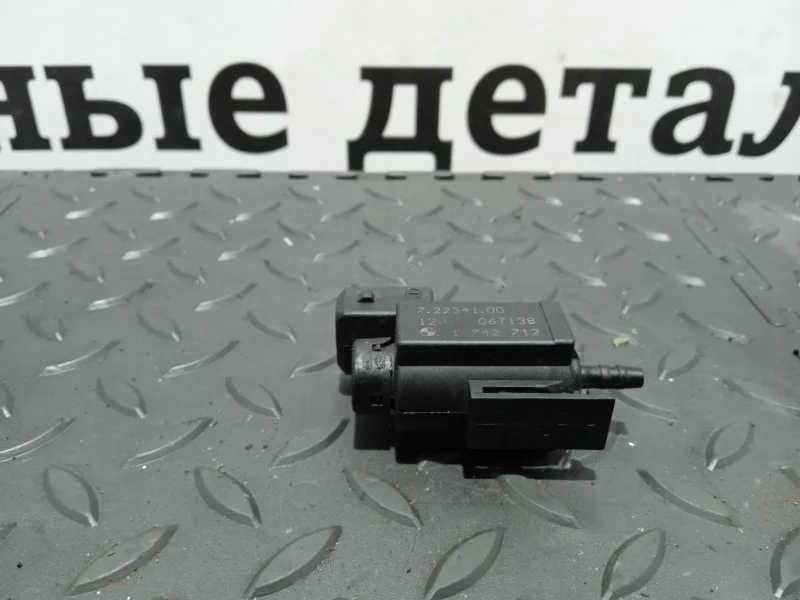 Электромагнитный клапан Bmw 5 11747810831 F10 N20